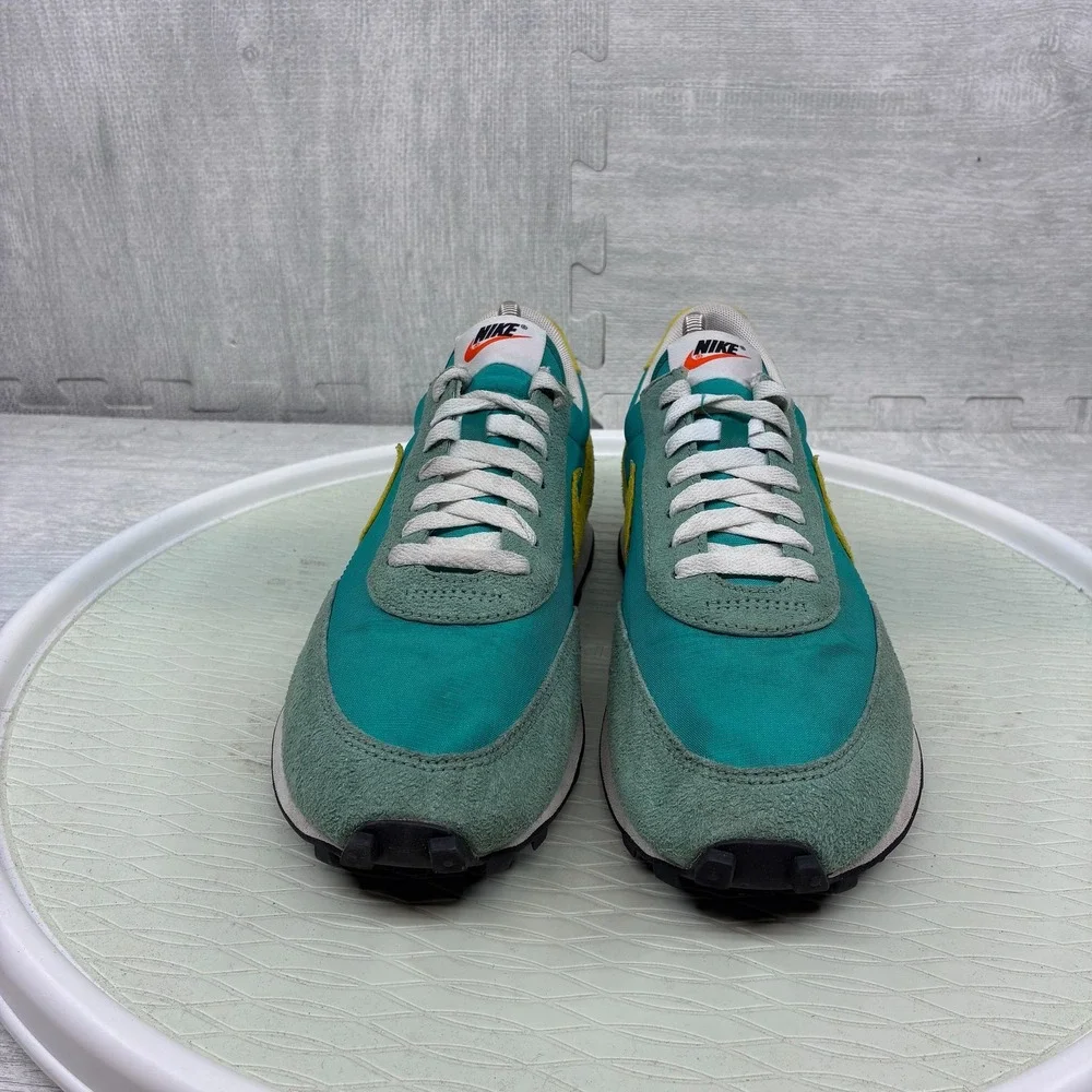 Nike excellent used